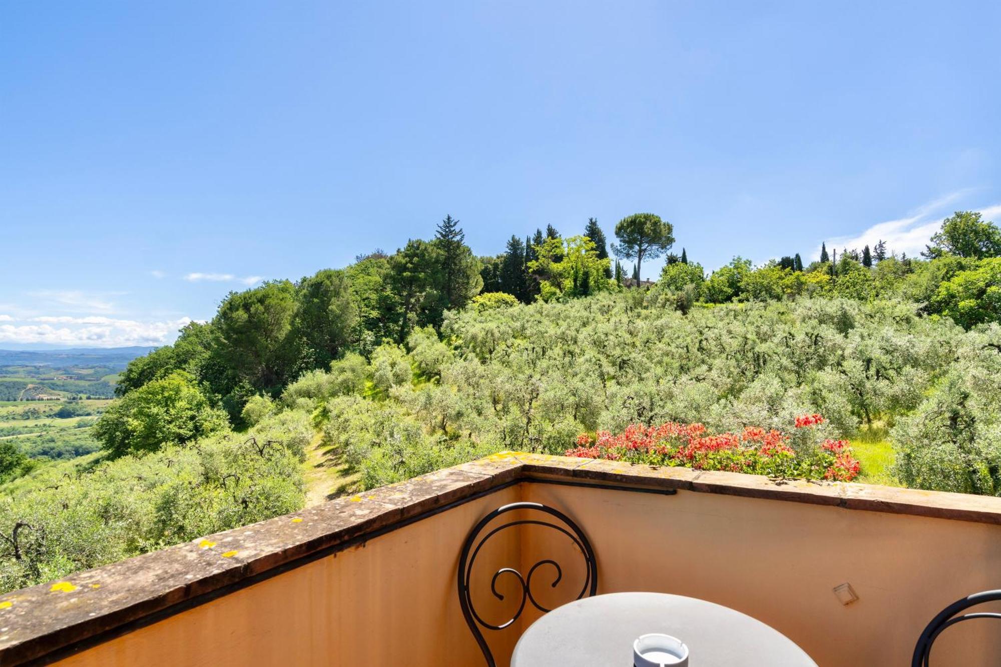 Casa Vacanze Con Piscina A San Gimignano Aparthotel Esterno foto